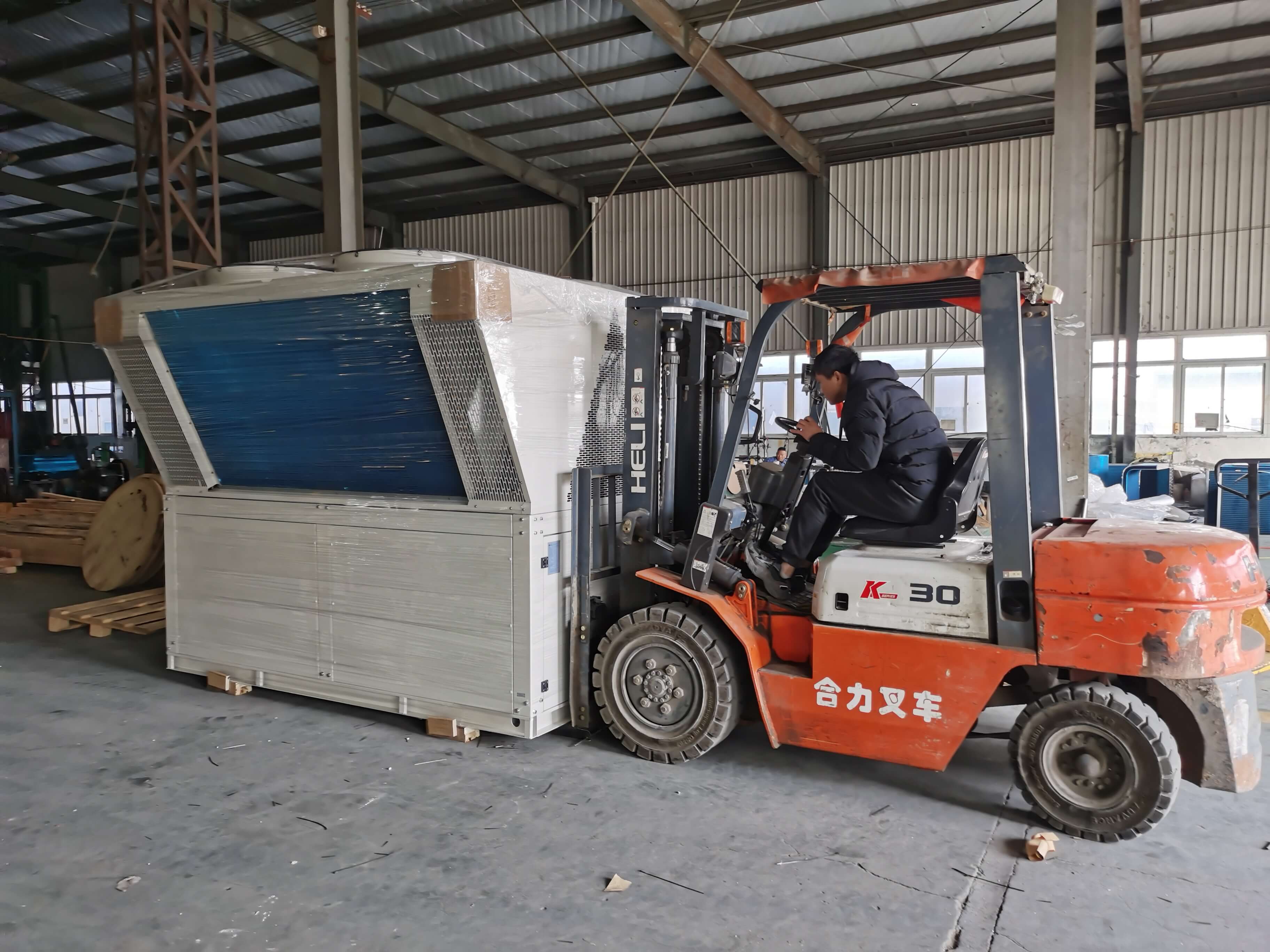 Withair’s Air-Cooled Heat Pump Chiller with Heat Recovery_5